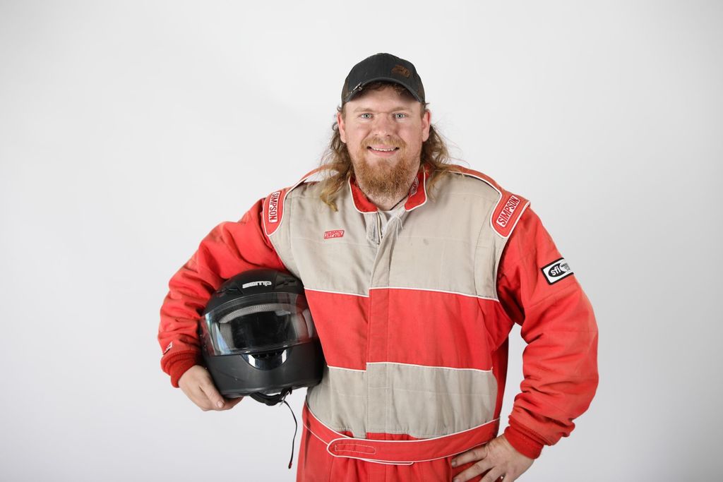 Tyler Wayne Roach Profile Photo