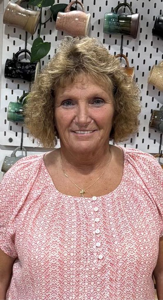 Angela Whisnant Morris Profile Photo