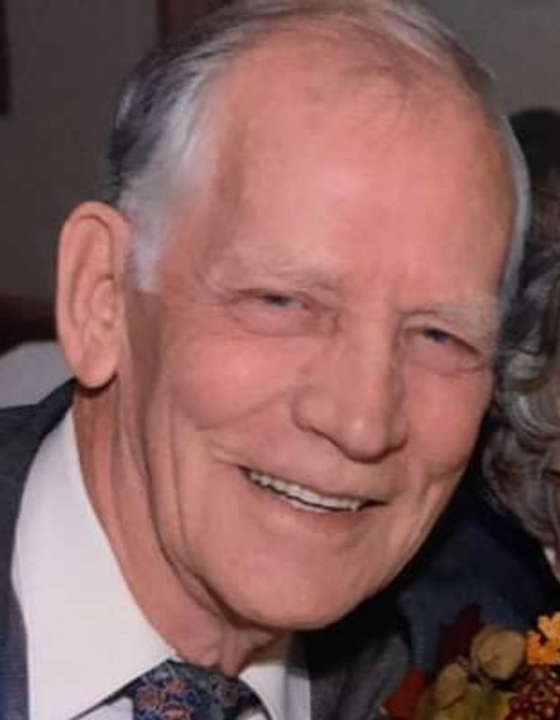 Wells Bruce Cowan Profile Photo