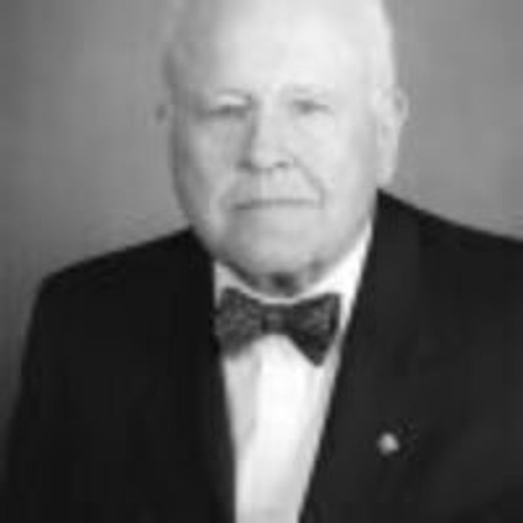 Clyde H Lewis