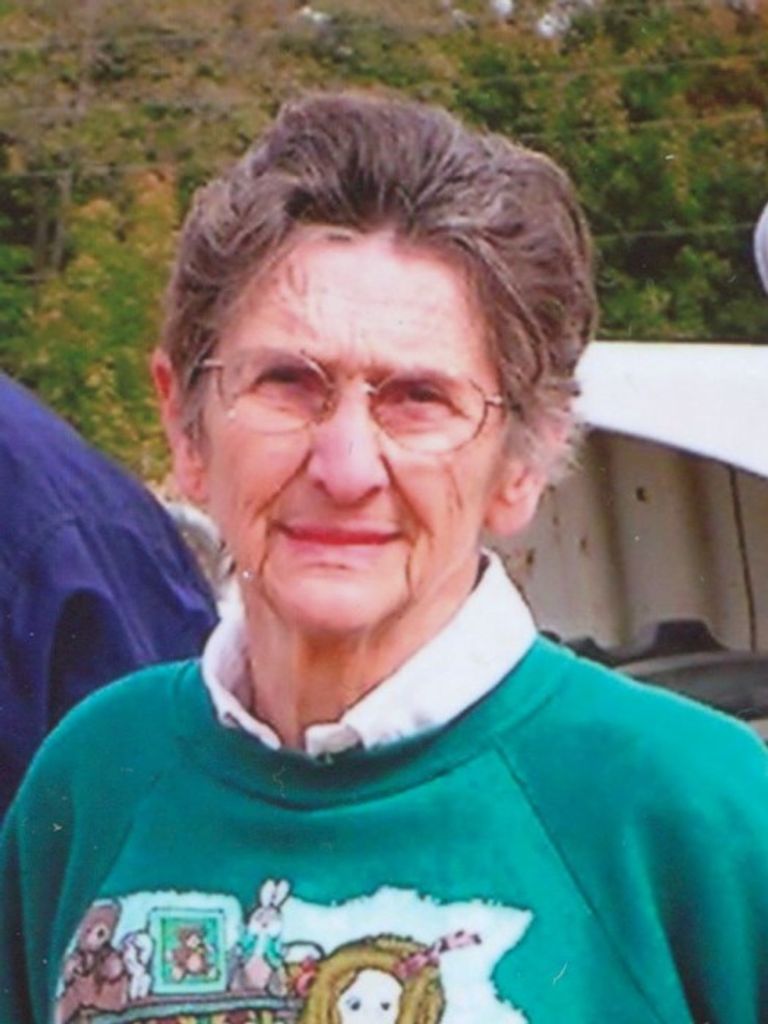 Shirley Reynolds