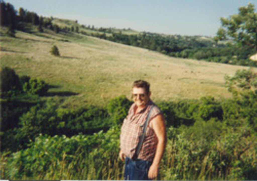 Alfred Lavern Bettcher Profile Photo