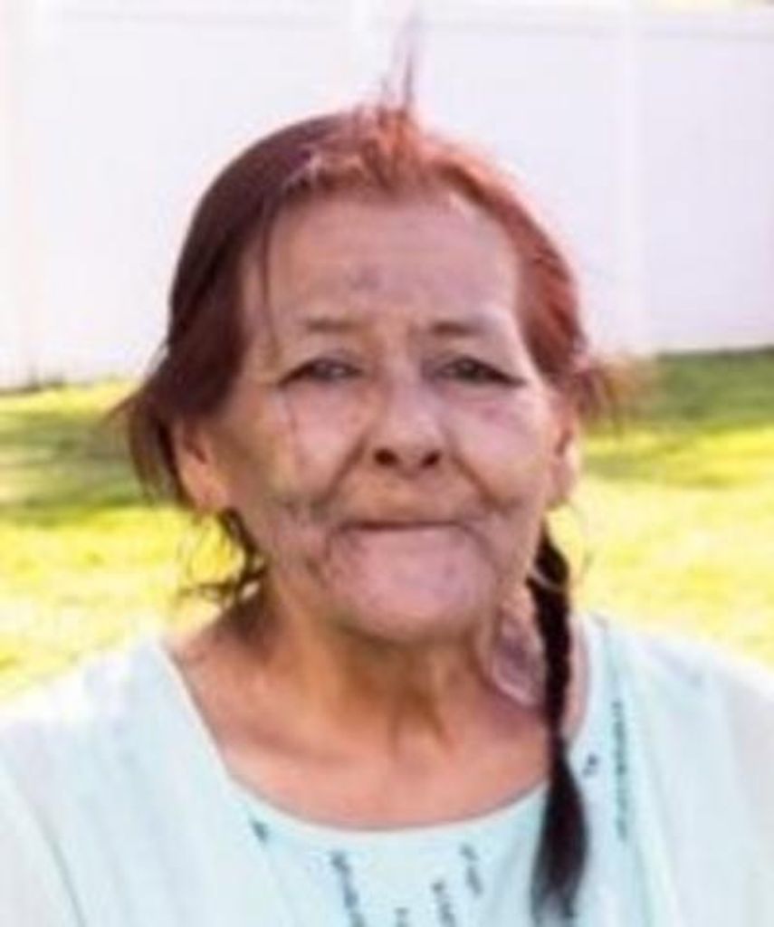 Julia Alvarado Profile Photo