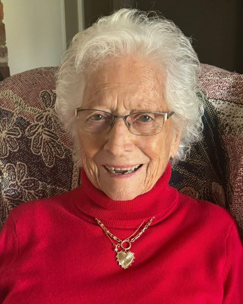 Nellie "Meemaw" Toomes