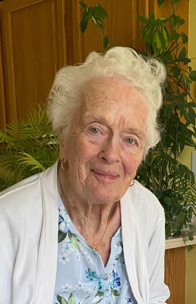 Mae Stringer Profile Photo