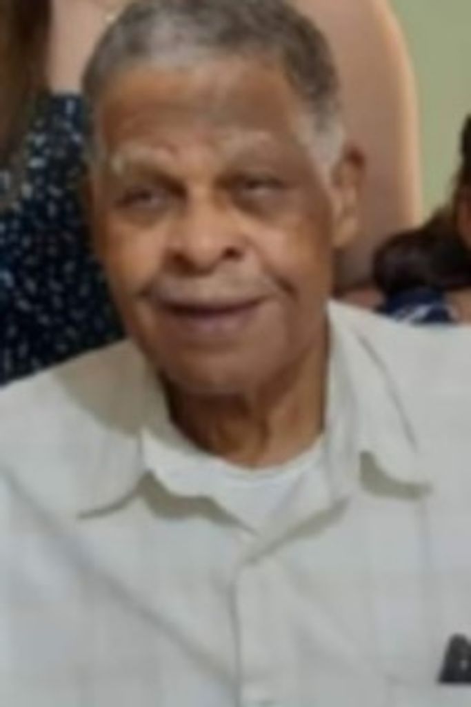 Clifford Ralph Wallace Profile Photo