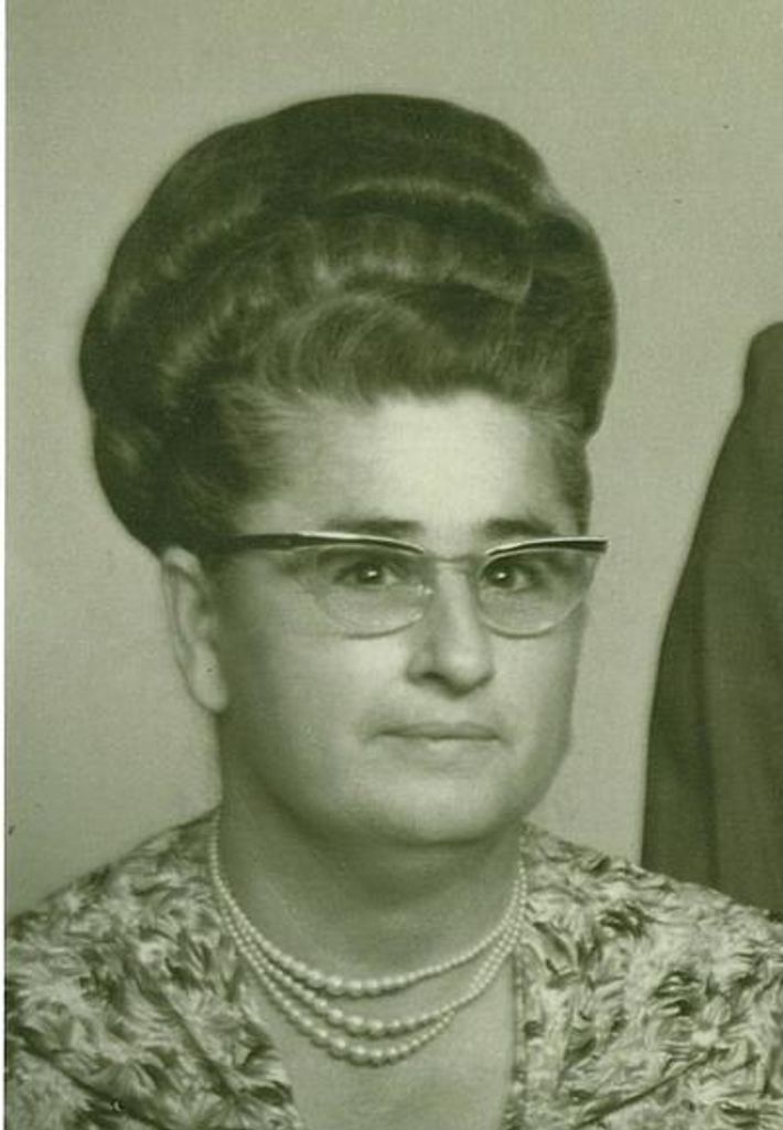 Dorothy L. Lewis / Pinson Profile Photo