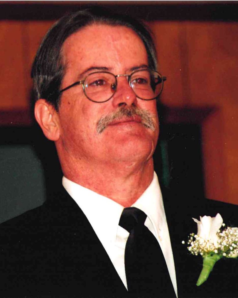 Riley Craig