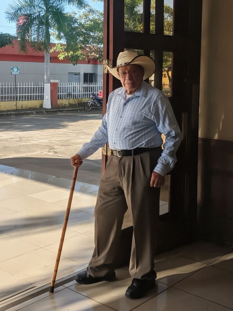 Victor Hernandez Martinez Profile Photo