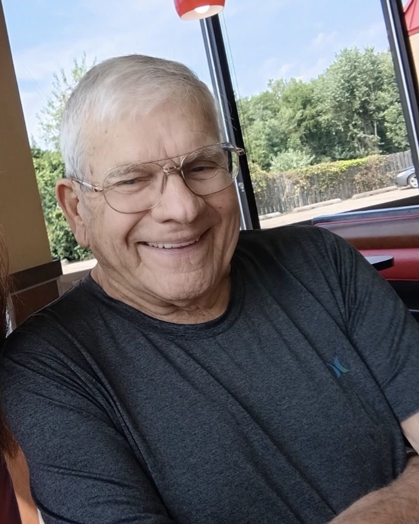 Dennis Johnston Profile Photo