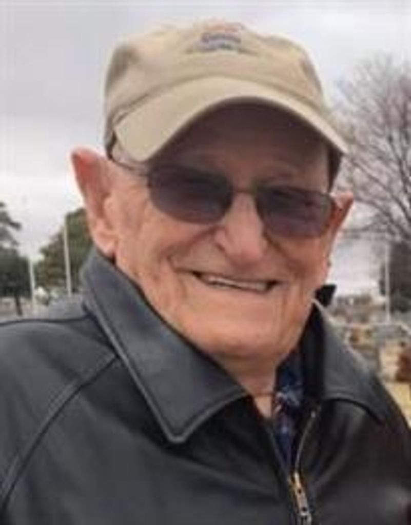 Wilbur "Willie" Galliart Profile Photo