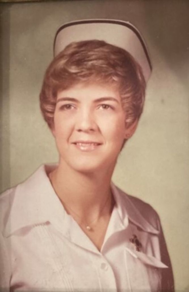 Vicky Lynn Davis