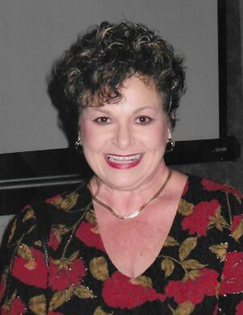 Carolyn Spector