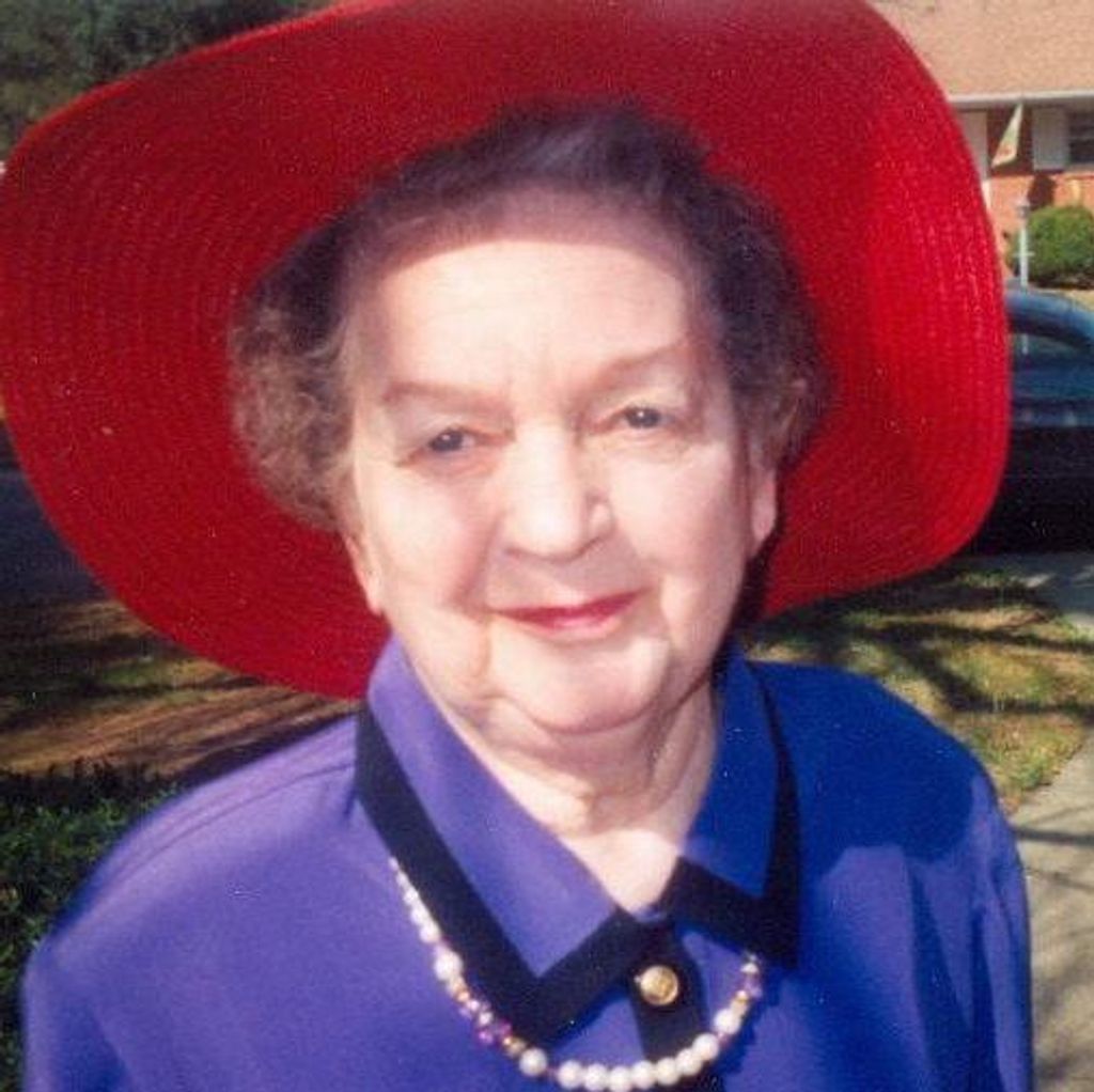 Lucy Davis
