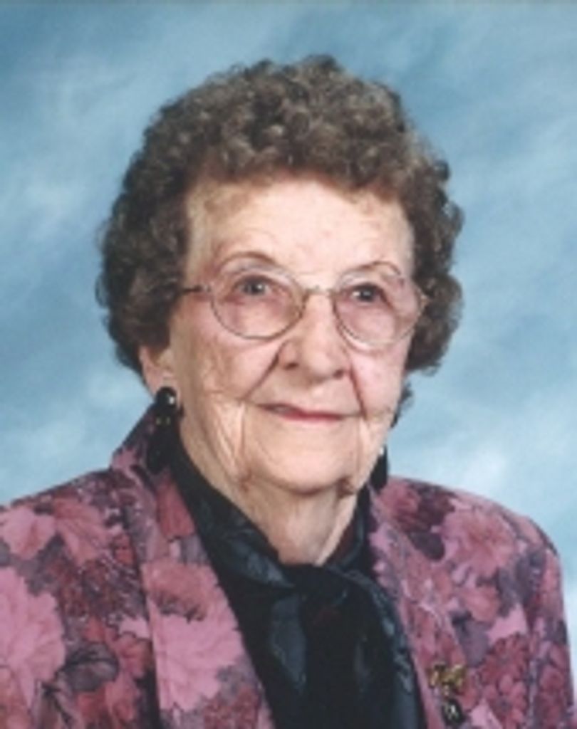 Evelyn Elizabeth Charvat