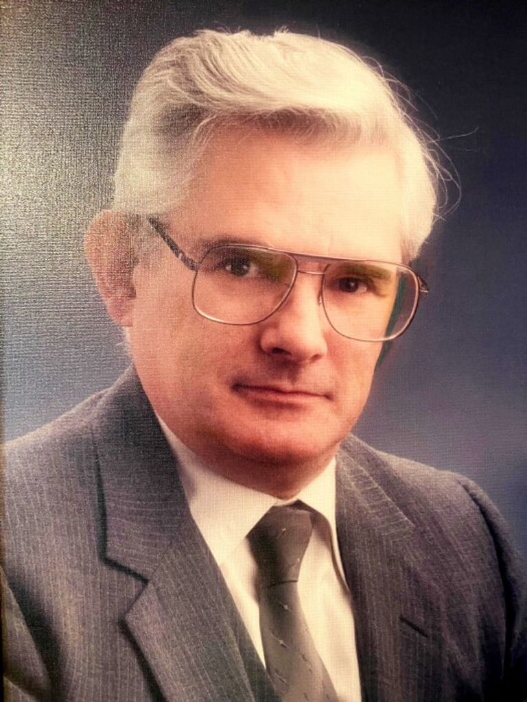 Dr. Lawrence E. Larson