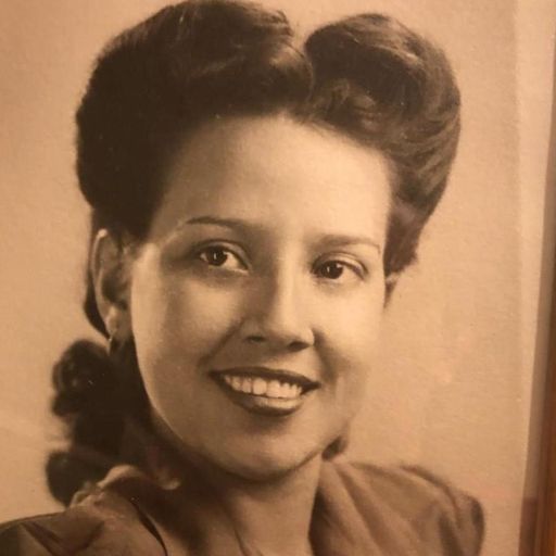 Gloria Elias Profile Photo