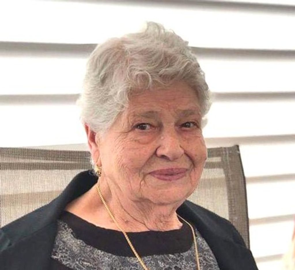 Natalia C. Pavao