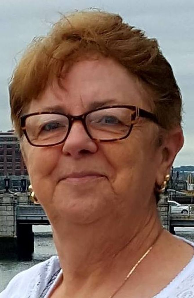 Madeline (Farias)  Martin