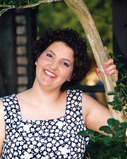 Gwenlyn Doneece Scichowski's obituary image