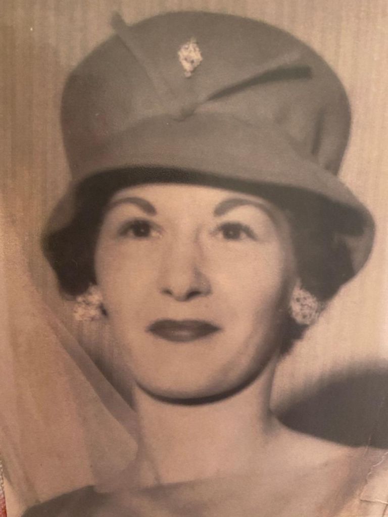 Jenny (Gabriele)  Luchitz