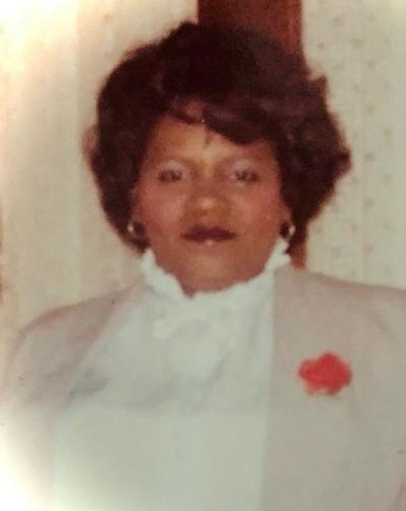 Alba De Leon Profile Photo