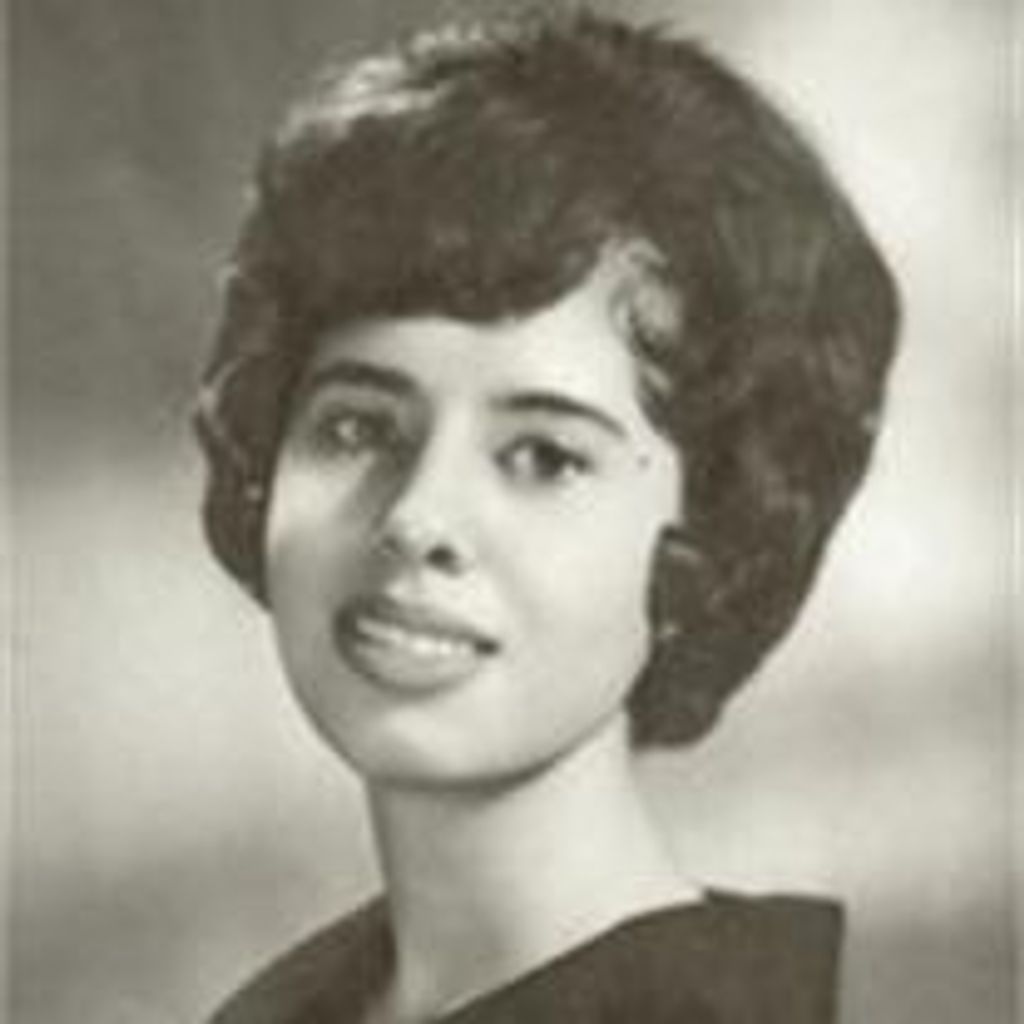 Thelma Baeza Lucero