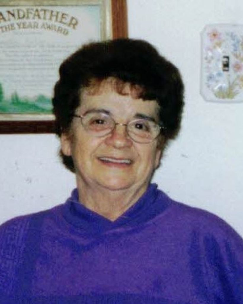 Eva (Audette)  Craveiro