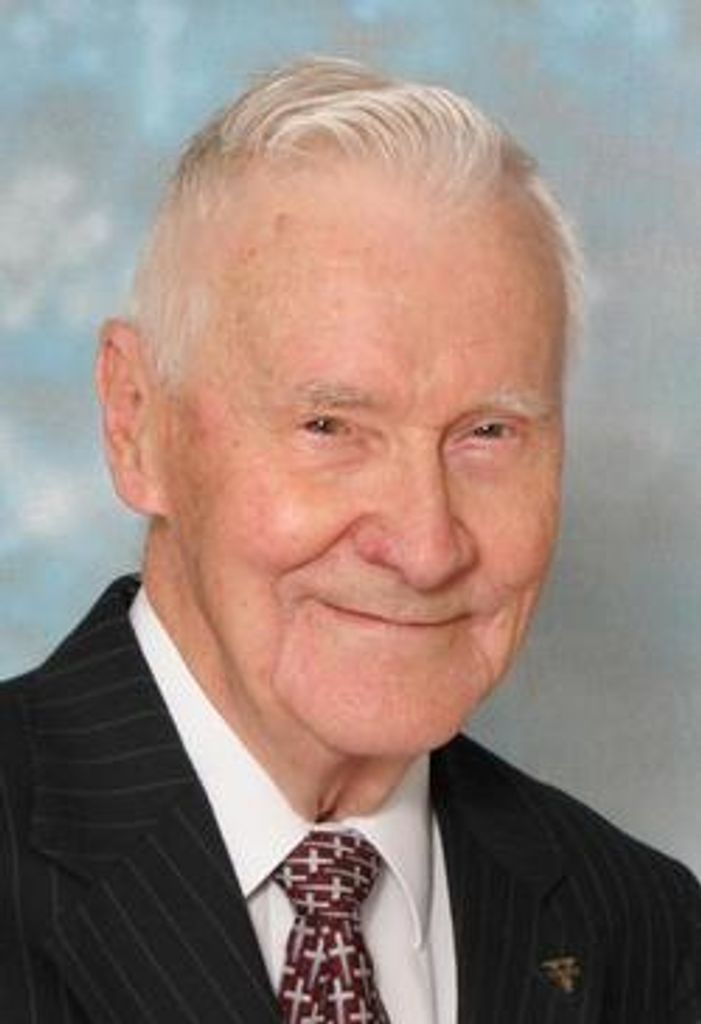 Ernest L. Scheyder Profile Photo