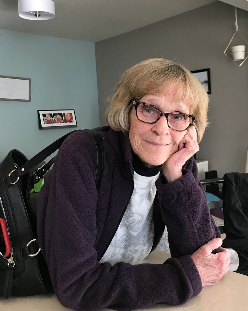 Helen Gray Profile Photo