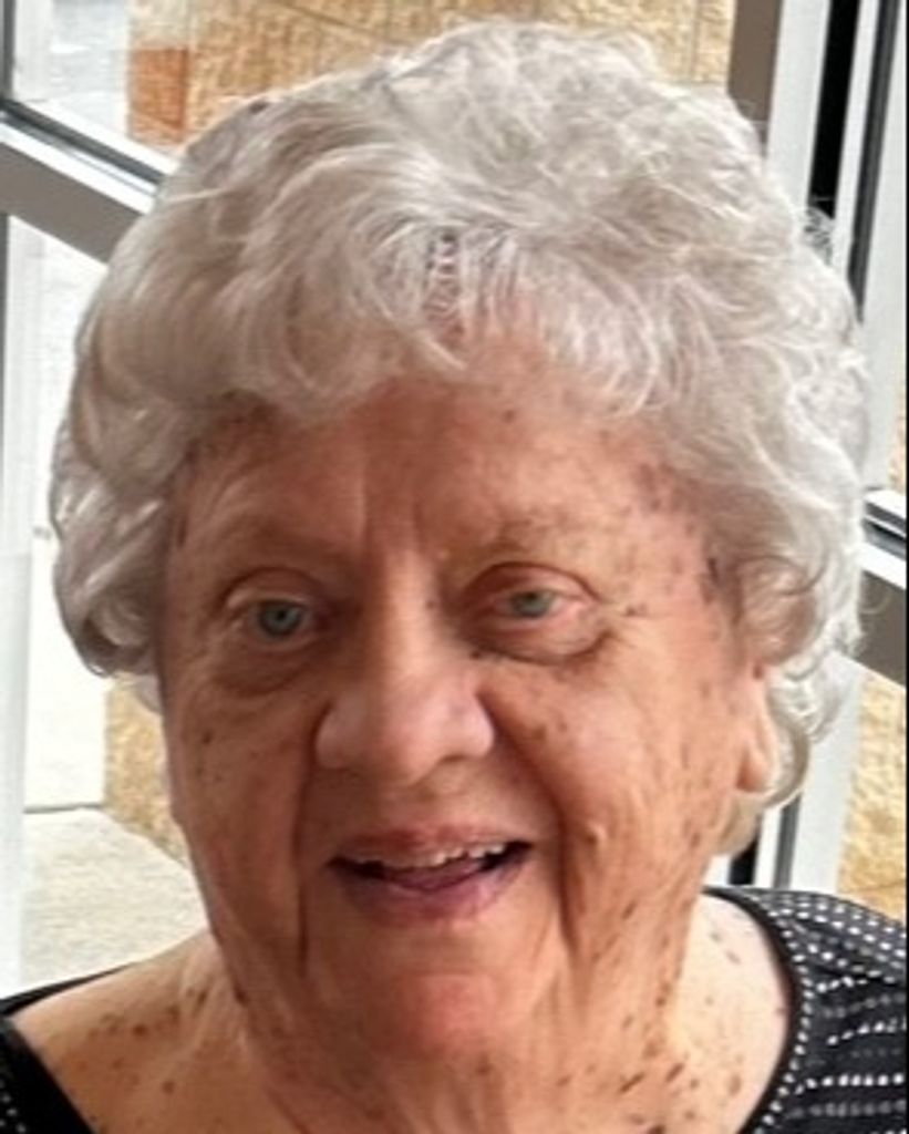 Mary Elizabeth Padjen Profile Photo