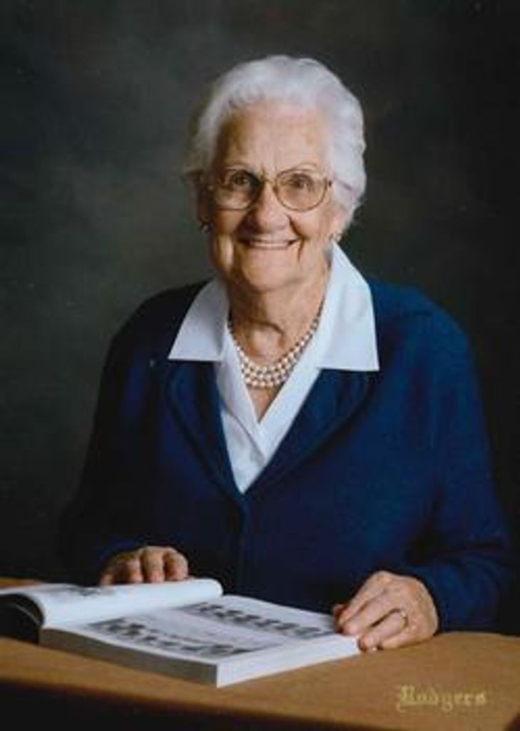 Catherine Thompson Roach