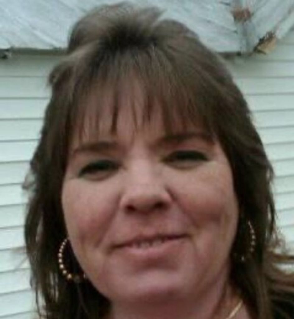 Angela Liles Salmon Profile Photo