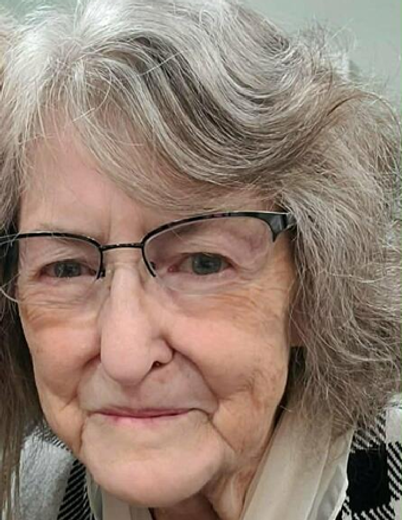 Mrs. Evon (Carr) Woods - Trotter Profile Photo