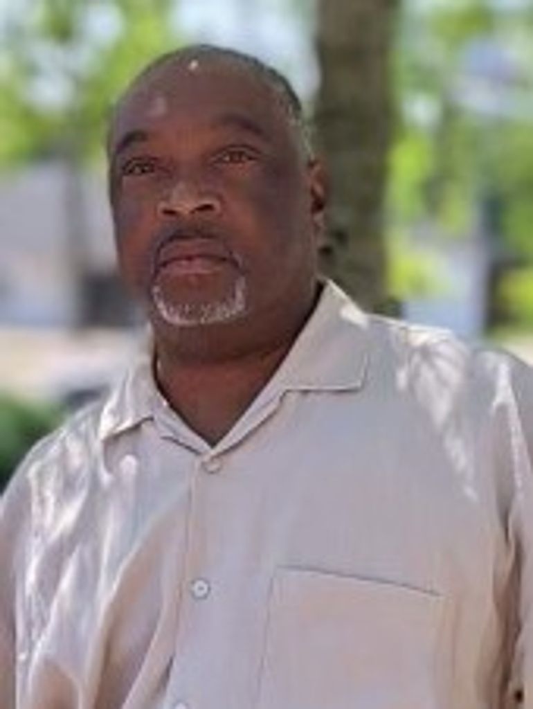 Mr. Victor Lamar Arnold Profile Photo