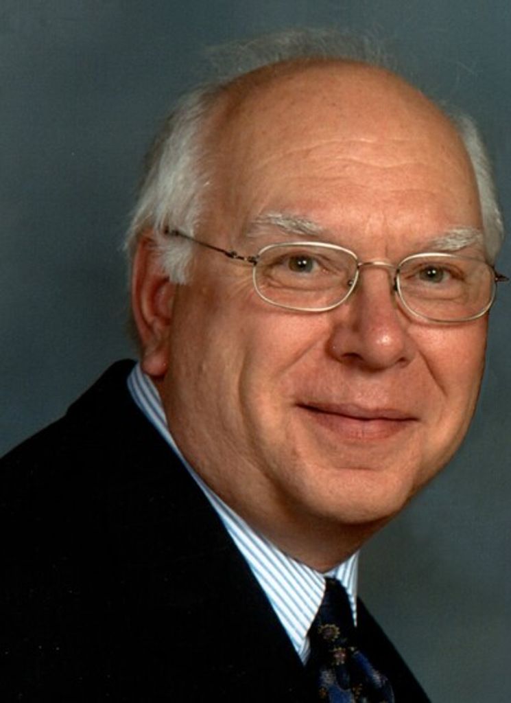 Kenneth E. Sanderfoot Profile Photo