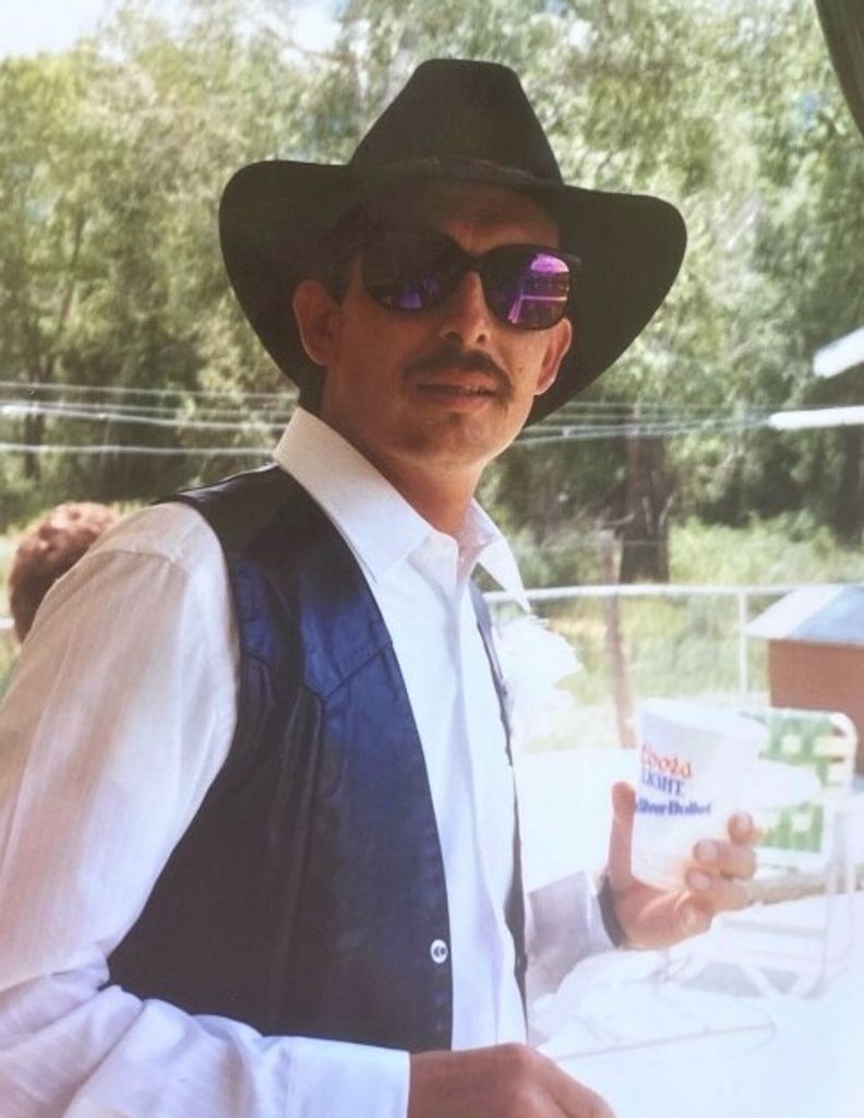 Lawrence Herrera