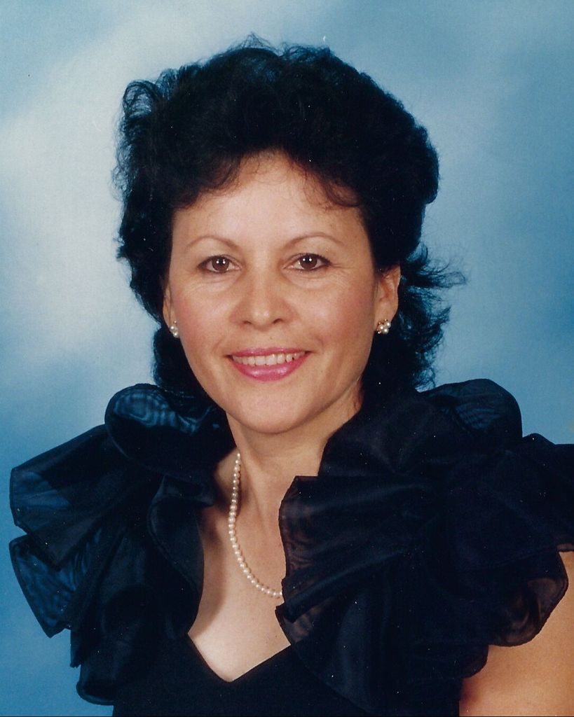 Luz Esther Ortiz