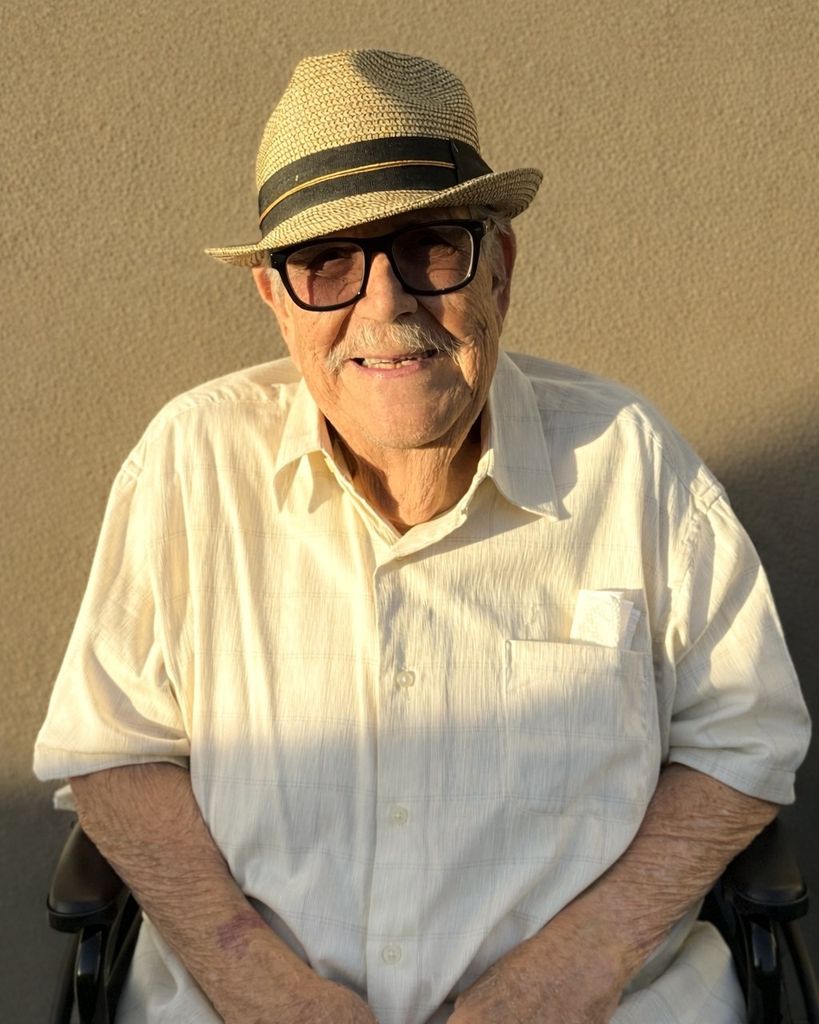 Francisco Estrada Profile Photo