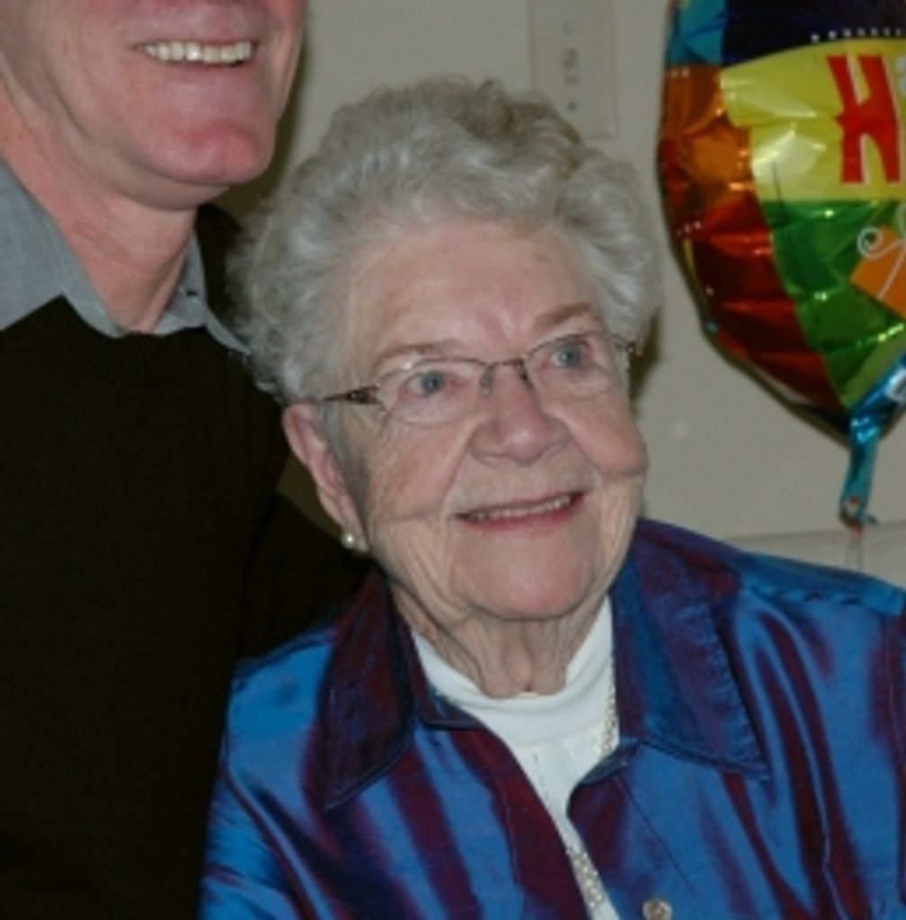 Helen Caunt Profile Photo
