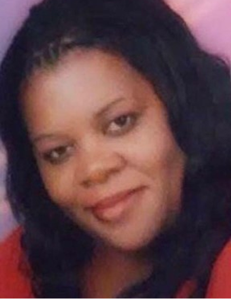 Vicky  Lavon Hill