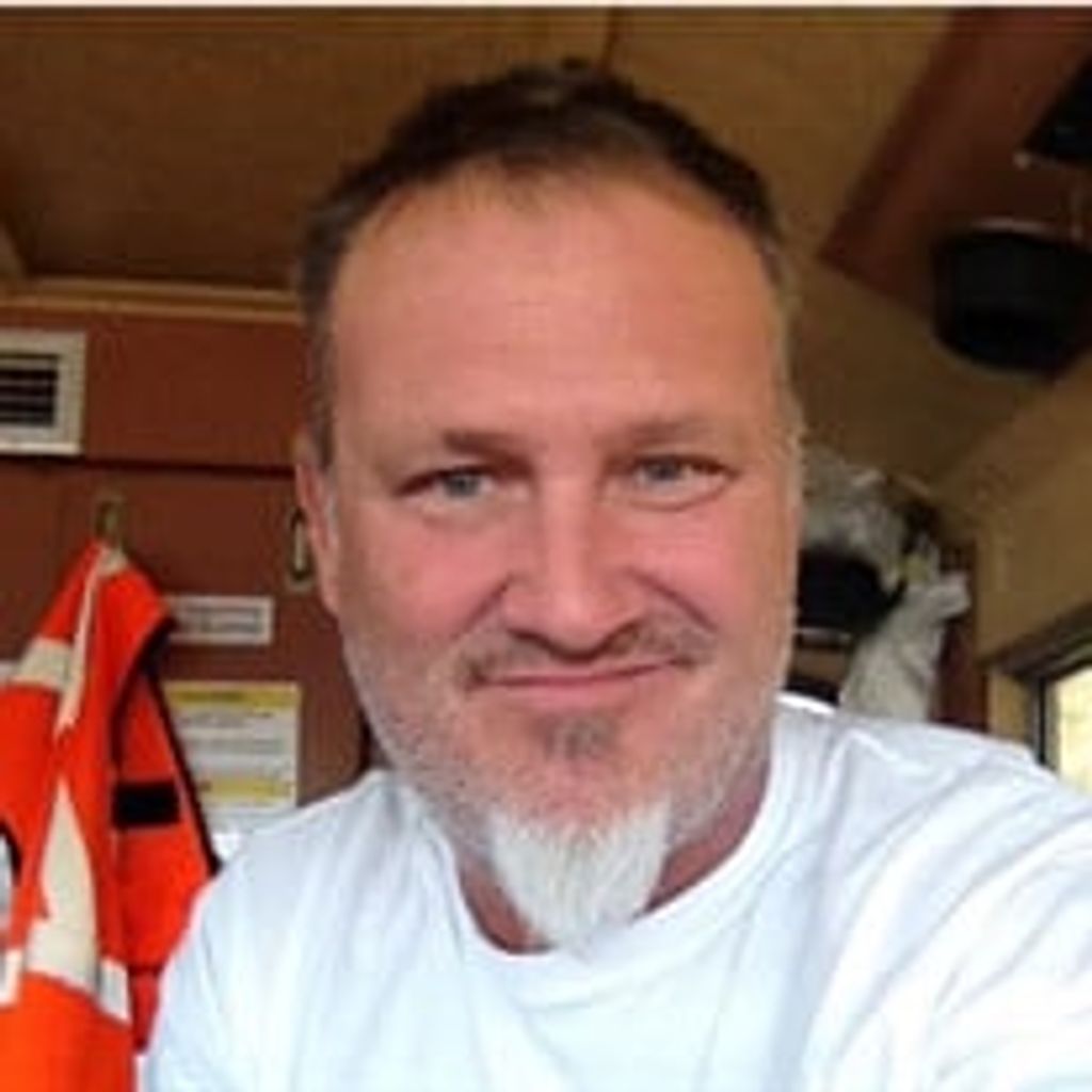 Tracy Hall Profile Photo