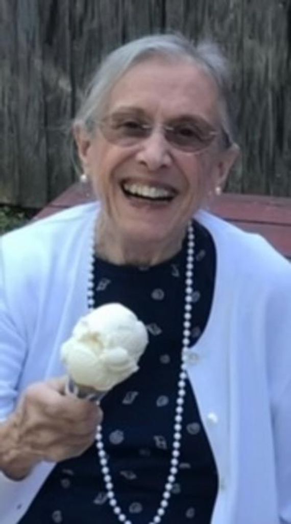 Madeline Ross Tappert Profile Photo