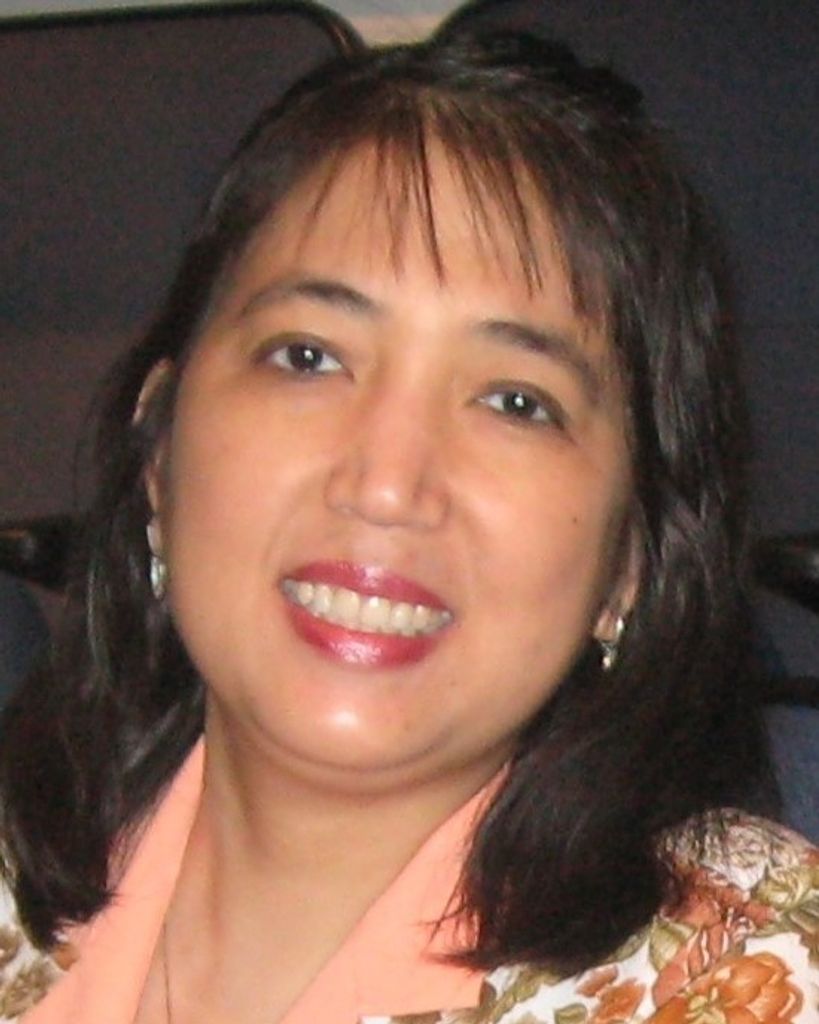 Tina Tuyet Le