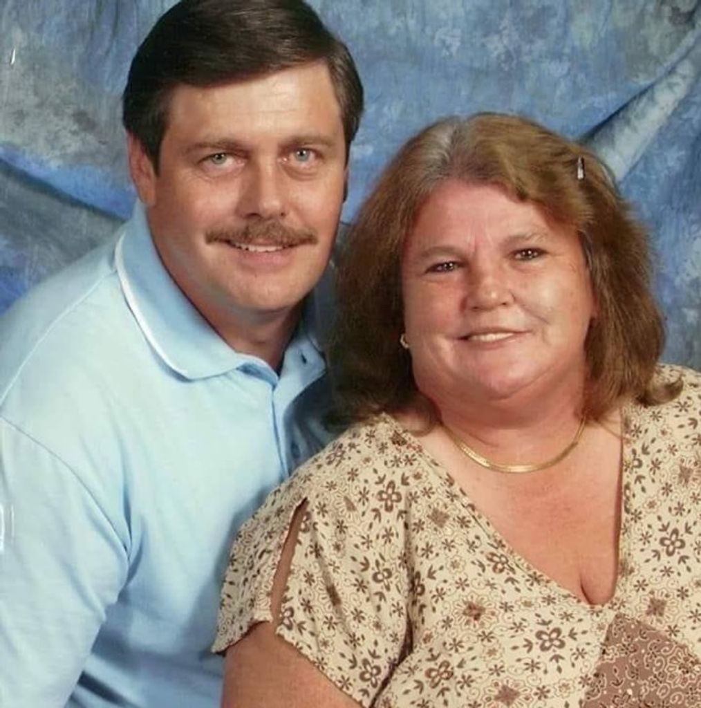Debra (Gulley)  Sisk