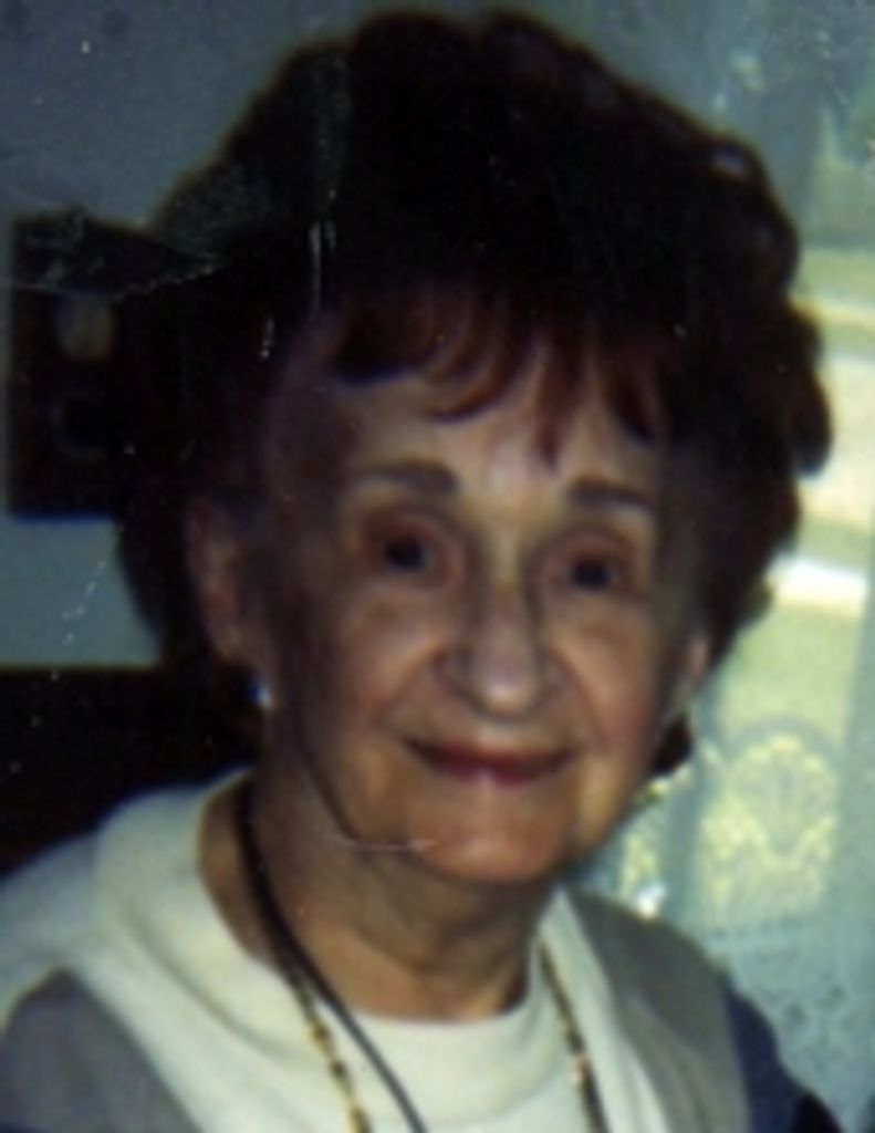 Anna  Detz