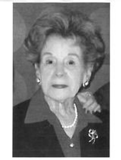 Estelle Moulketis Profile Photo