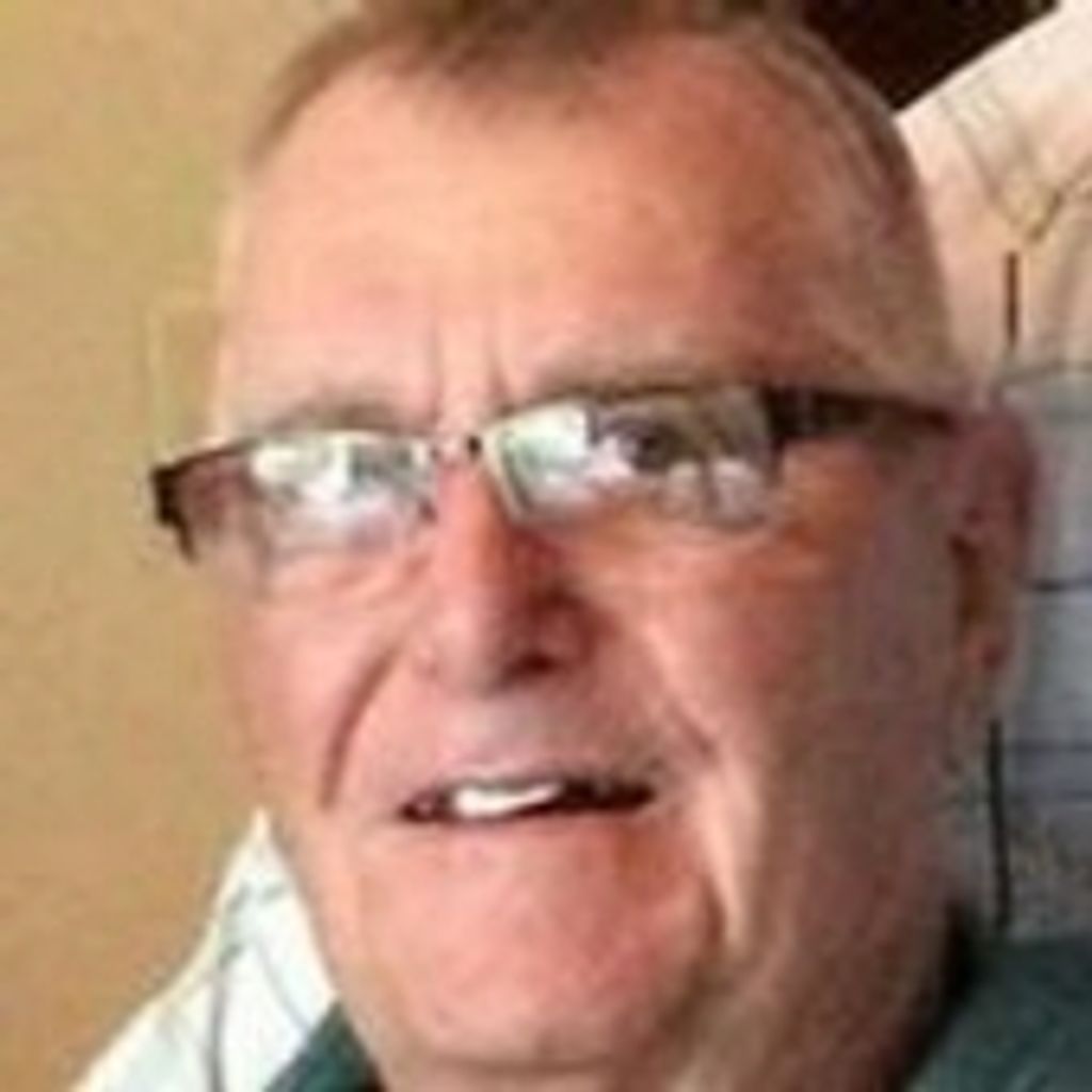 Bruce P Malcuit
