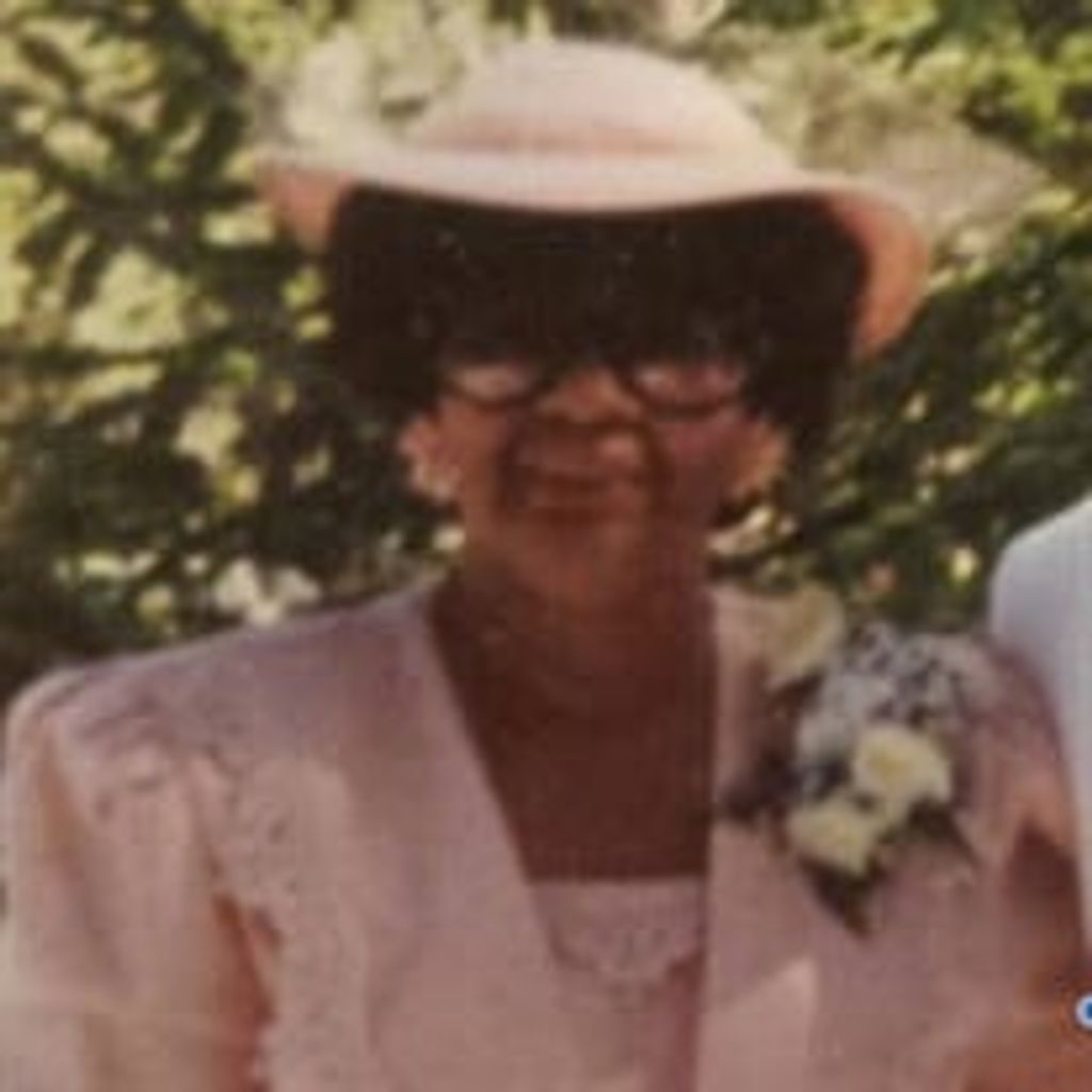 Magnolia Derendora Lewis Profile Photo