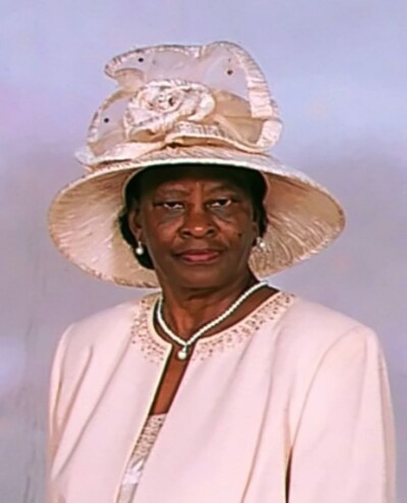 Daphne Roberta Armbrister-Rolle